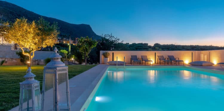 Villas in Hersonissos "Mangie"