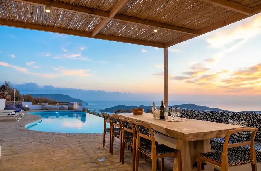 rent a villa in elounda with pool
